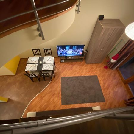 Апартаменти Mimi Apartman Дьюла Екстер'єр фото